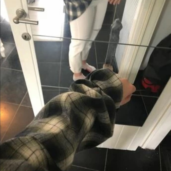 Button Front Tartan Over Sized Blouse - Picture 3 of 3